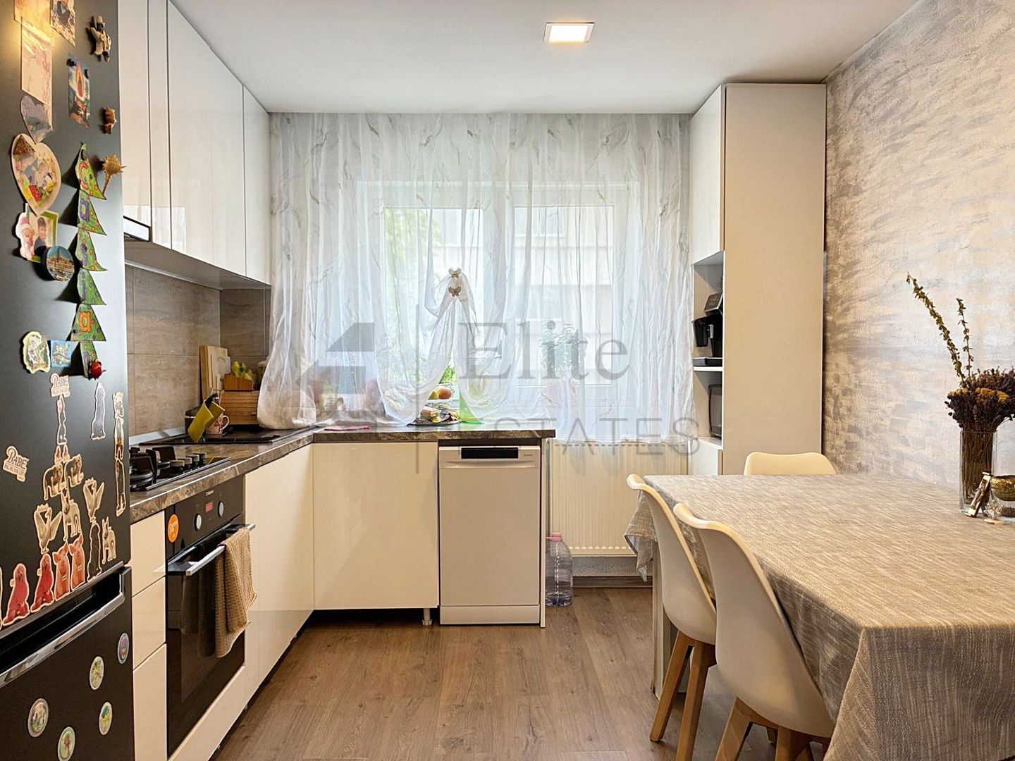 Apartament 3 camere renovat in Rogerius, Oradea | Str. Transilvaniei - Poză 6