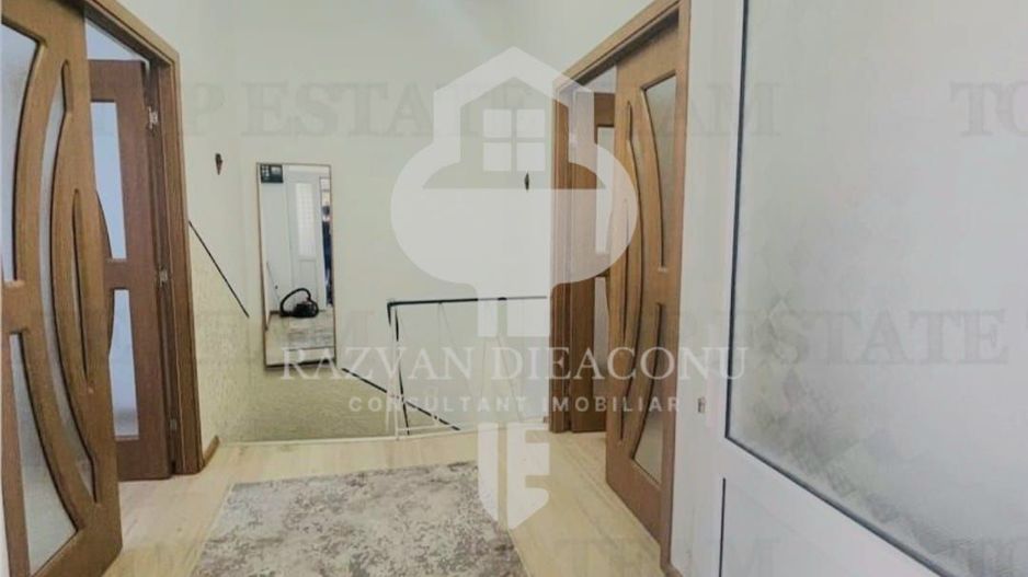 Casa in centrul Constantei - Poză 17