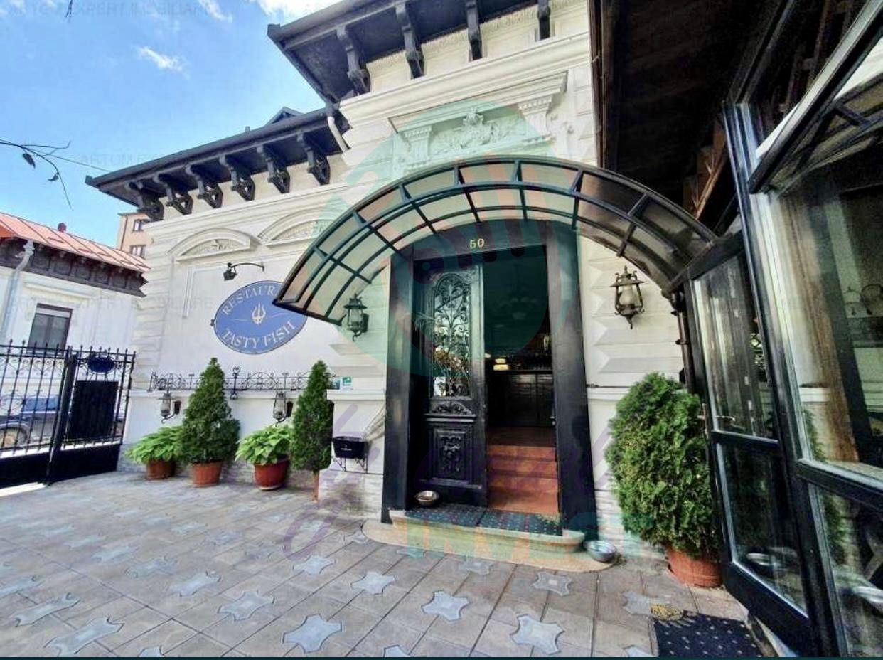 Casa ideala pentru restaurant, clinica sau birouri - Poză 1