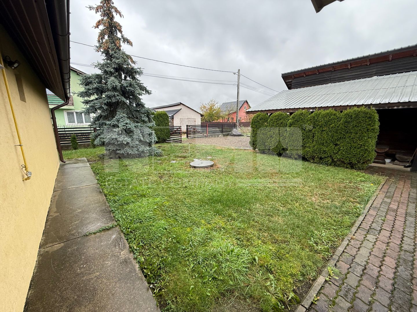 Casă de vânzare în Rădăuți | 64 mp utili | Teren 400 mp - Poză 10