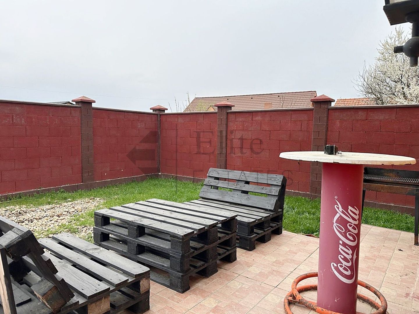 Casa cu 4 camere de inchriat in Paleu - Poză 14