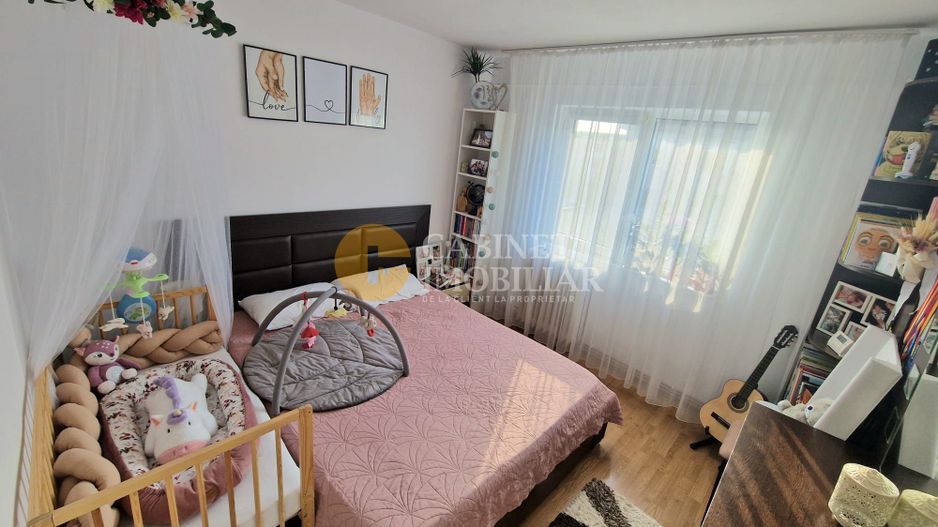 2 Camere- Renovat-Mobilat si utilat- Rond Zimbru - Poză 2