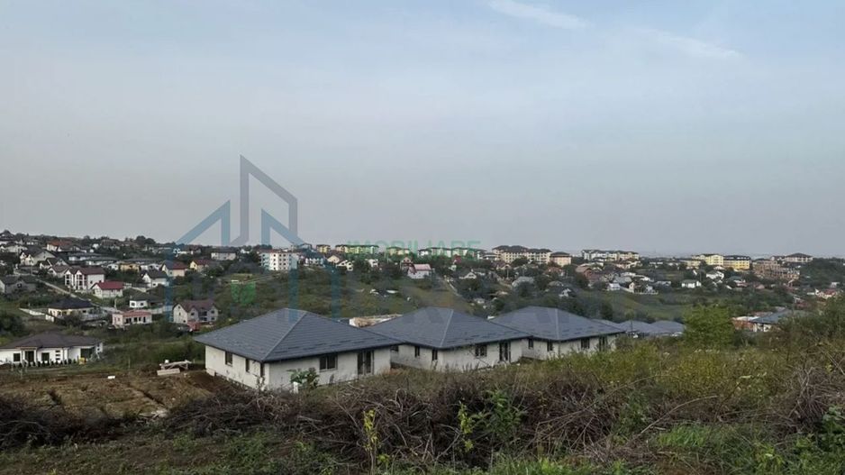 Teren intravilan, 1000 mp, Miroslava - Valea Adâncă - Poză 2