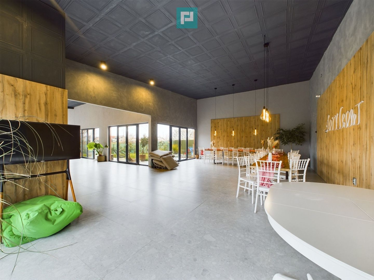 Casa Spațiu Versatil de Vânzare în Comuna Berceni - Poză 6