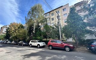 Apartament 4 camere cu garaj ,  b-dul Unirii 118 900 euro - Poză 8