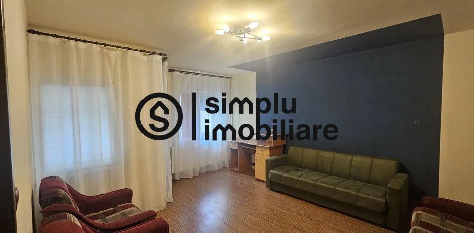 3 decomandate, etaj 3/4, centrala, 1 Mai - 400 Euro - Poză 1