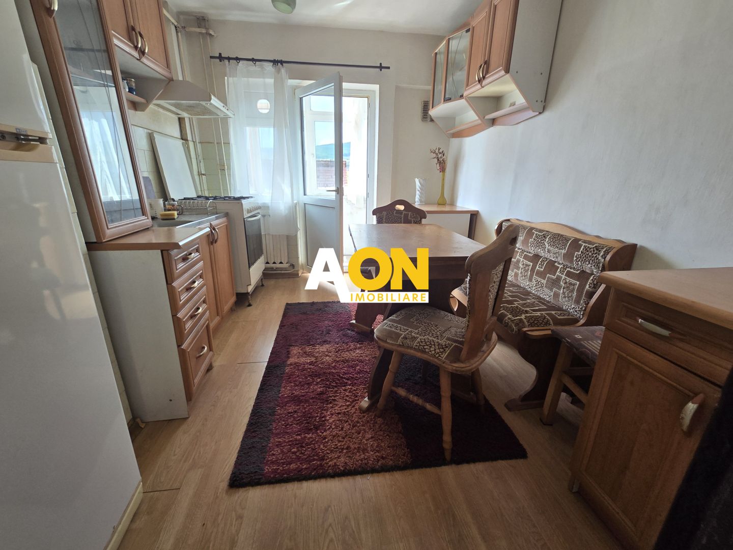 Apartament 3 Camere, 2 Bai, 2 Balcoane Zona Cetate - Poză 5