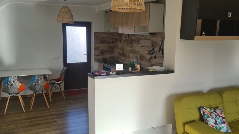 Refugiu la munte - casă cu 3070 mp teren și vedere spre Vârful Rânca - Poză 20