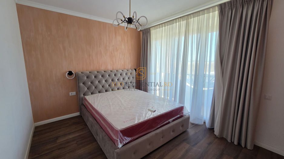 VILĂ MODERNĂ DE VÂNZARE –  POMPA DE CALDURA , PANOURI FOTOVOLTAICE - Poză 14