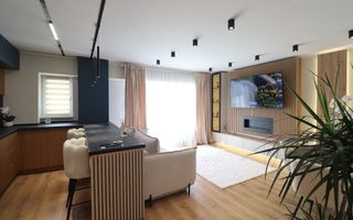 Apartament minunat cu 3 camere, situat in cartierul Zorilor! - Poză 1