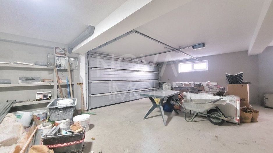 Casa individuala pe un singur nivel cu garaj dublu - Selimbar - Poză 6