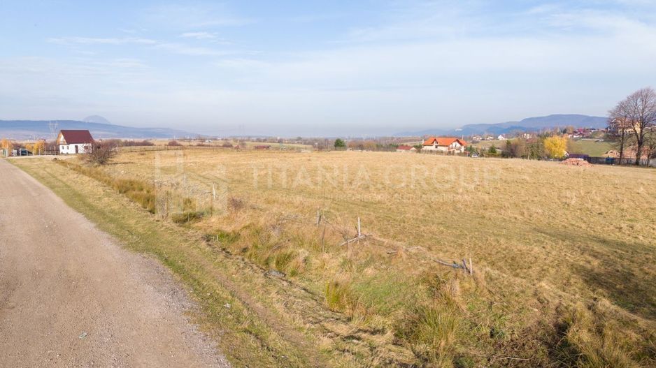 Teren intravilan parcelabil, priveliște spre munți, Sohodol, Bran - Poză 7