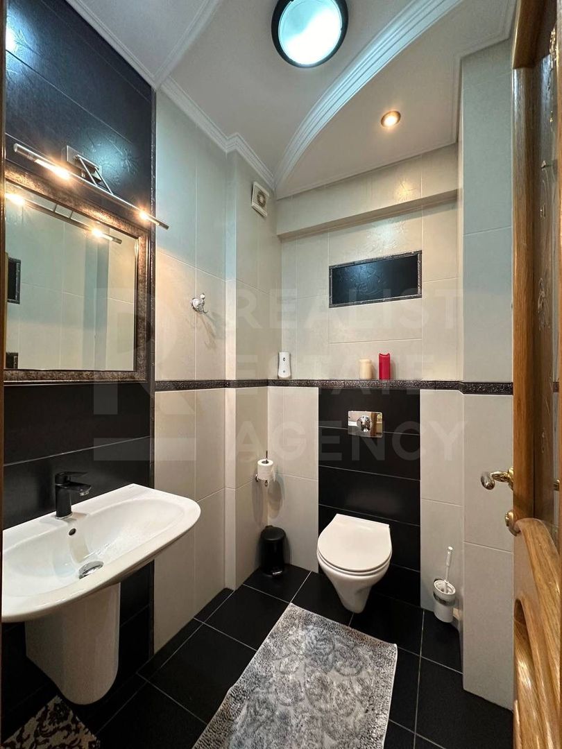 Chirie apartament, 3 camere, strada Lev Tolstoi, Centru - Poză 7