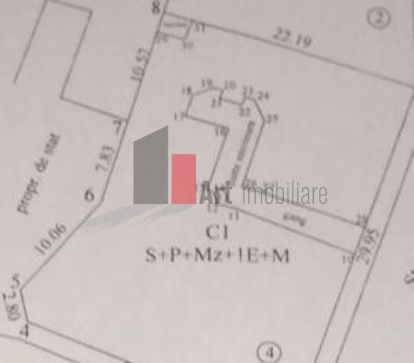 Cladire Universitate KM 0 - Poză 10