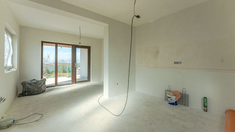 Casă nouă în Bod, P+M, de vânzare "la alb" sau "la cheie" - Poză 5