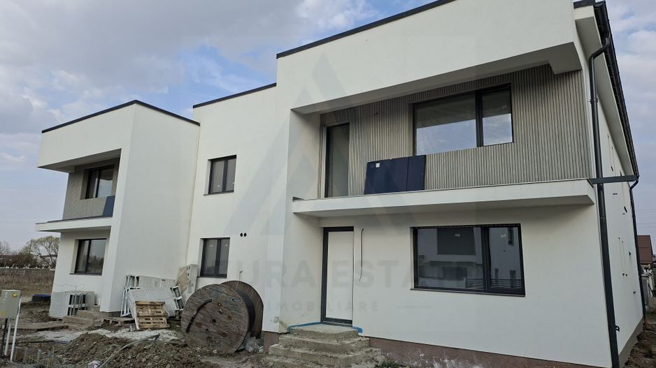 Casa moderna 3 camere P+1 curte privata libera 170 mp in Arhitectilor - Poză 1