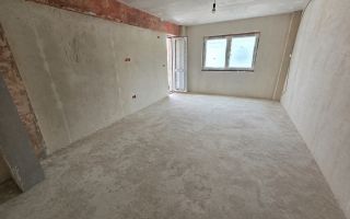 Apartament 3 Camere Decomandat, Etaj 1, Zona Centru - Poză 3