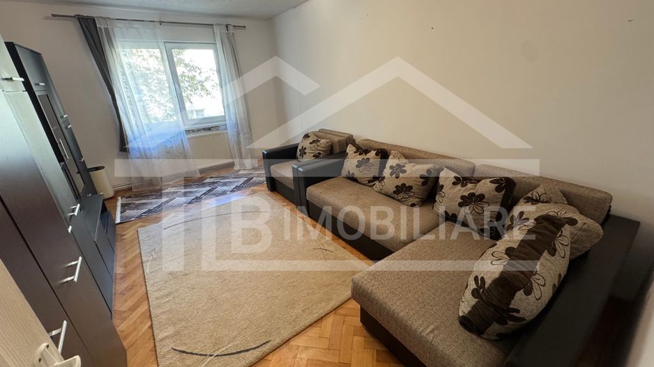 Apartament cu 3 camere, 65mp, parcare, Zona Unirii - Poză 1