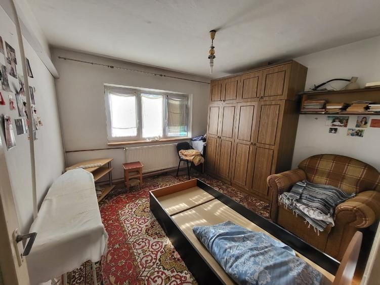 Apartament 2 camere Soarelui - Poză 4