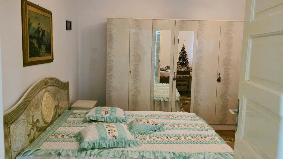DE VANZARE CASA 5CAMERE ZONA CENTRALA TALMACIU - Poză 11