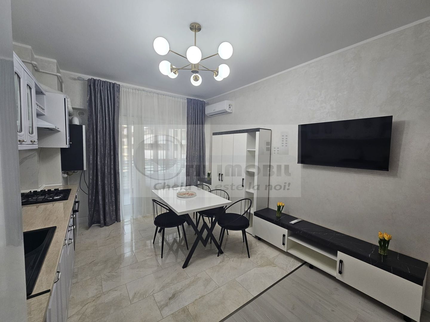 Apartament modern 2 camere - Royal Town - Copou - Poză 1