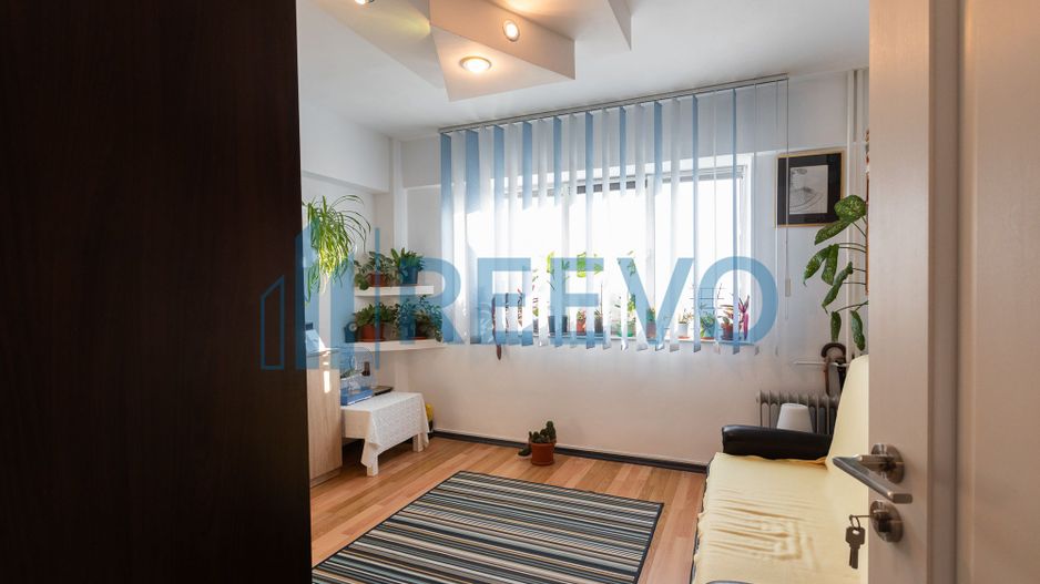 Apartament de vânzare cu 3 camere,  str. Letea, Bacău - Poză 13