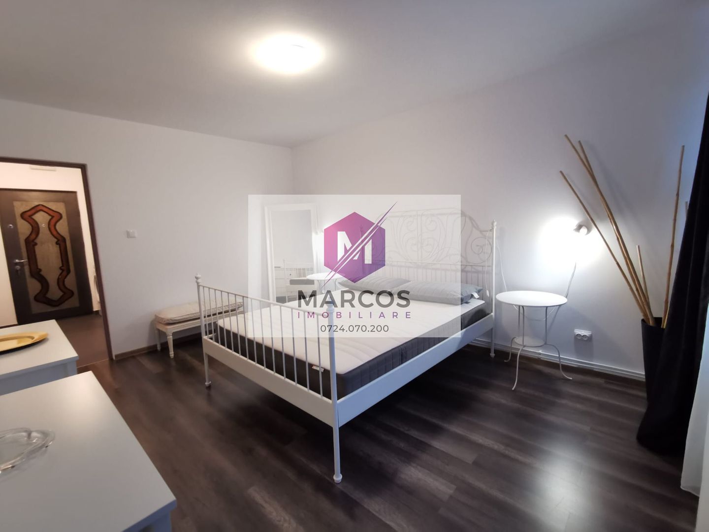 Inchiriez apartament 2 camere Micro 3 - Poză 1