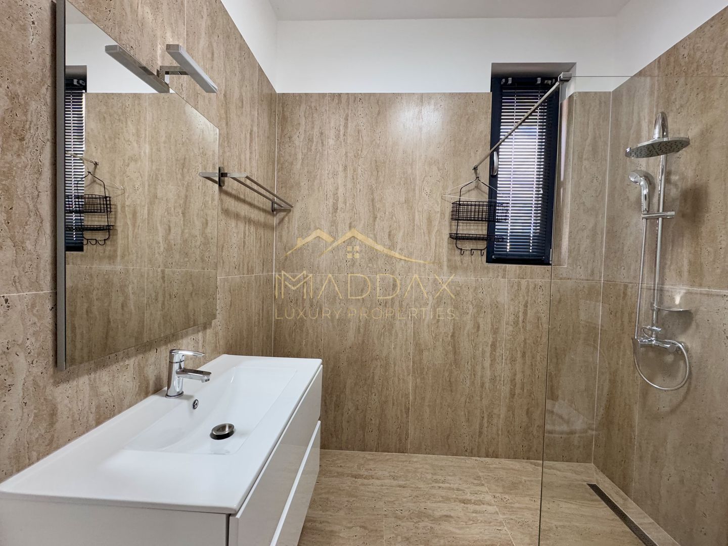 Apartament 3 camere de inchiriat mobilat completII Lux II N.Caramfil - Poză 11