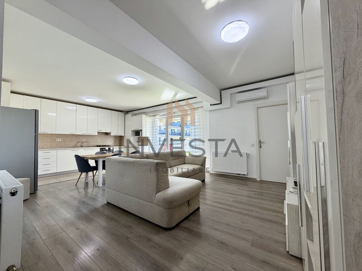 Penthouse modern 105mp cu terasa de 94 mp, Intre Lacuri - Poză 3