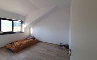 Locuință modernă, 2 camere decomandate, bloc tip vilă, Sânpetru - Poză 14