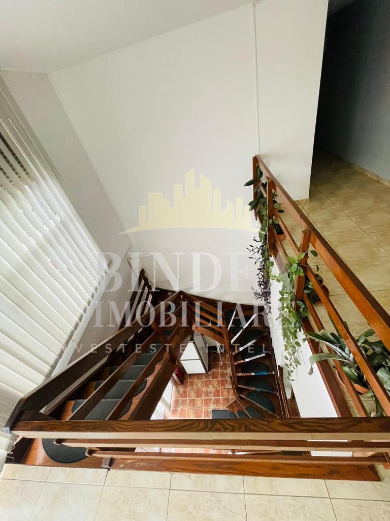 Pensiune*** Giarmata de vanzare- afacere la cheie - Poză 3