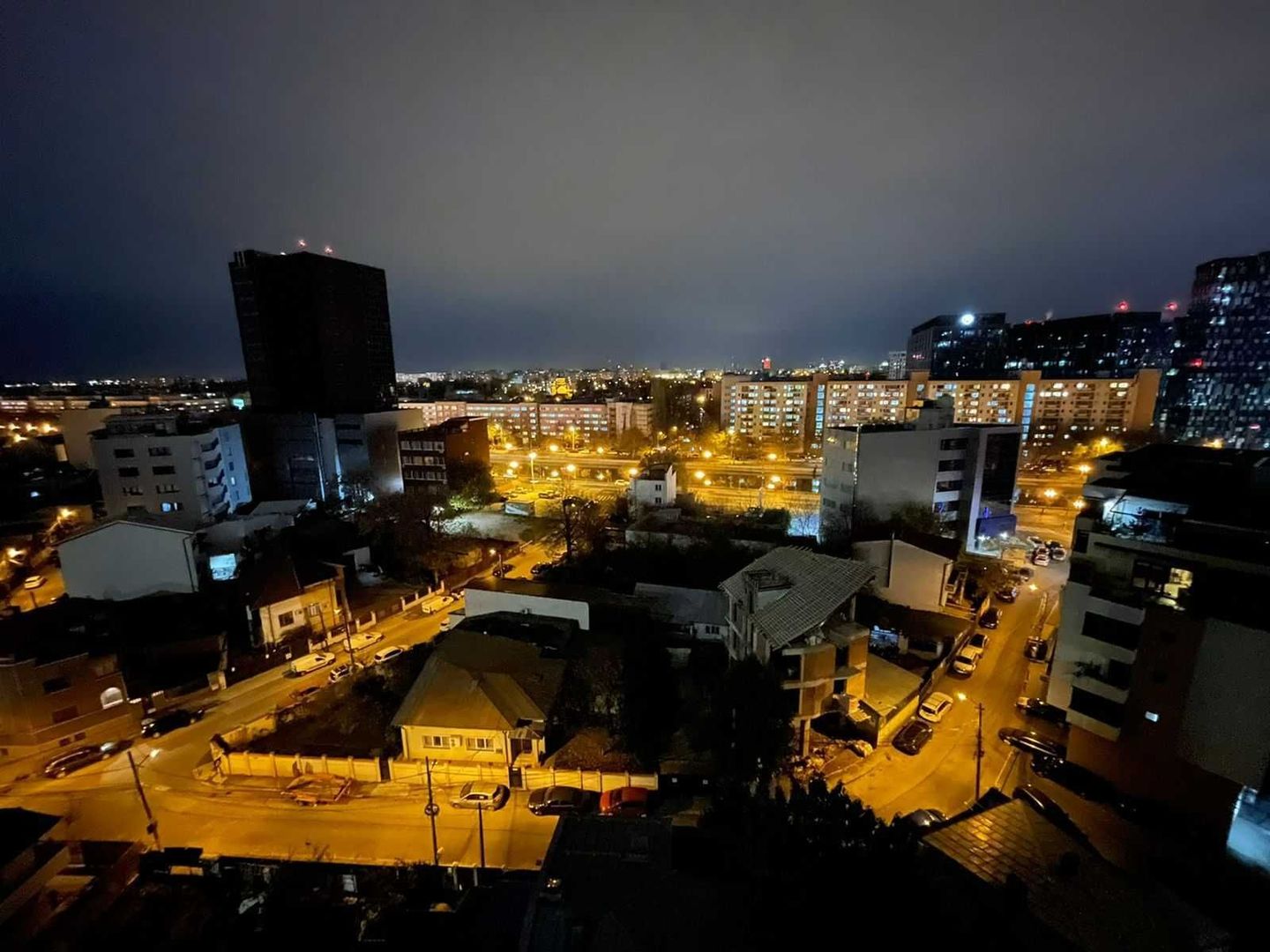 Garsoniera Regie, metrou Grozavesti Orhideea - Poză 1