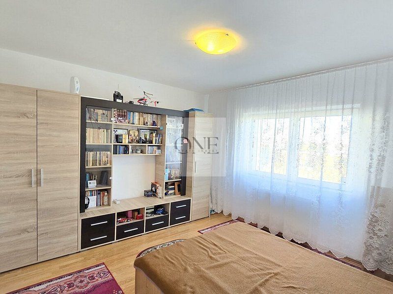 Apartament 3 Camere Suprafață Generoasă - Poză 7