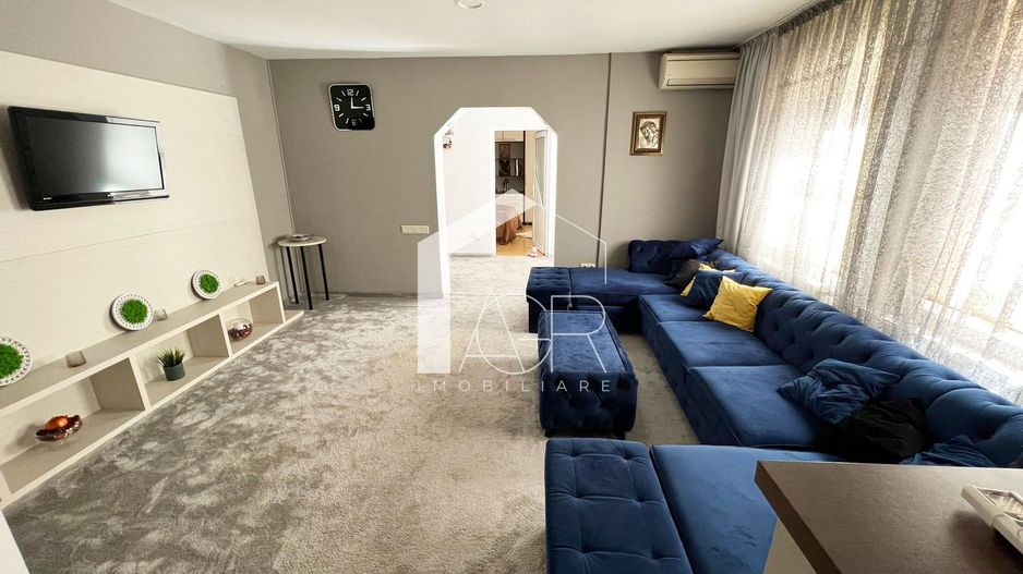 Casa P+M, cu 5 camere, zona Central - Poză 3