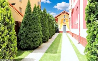 Mamaia Nord - Langa Mare, pensiune la cheie, 11 camere, 9 bai! - Poză 5