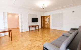 Cojușna - Casă 6 Dormitoare + Living | 259 m² | teren 10,81 ari | Spațiu generos pentru familie | 280.000 € - Poză 14