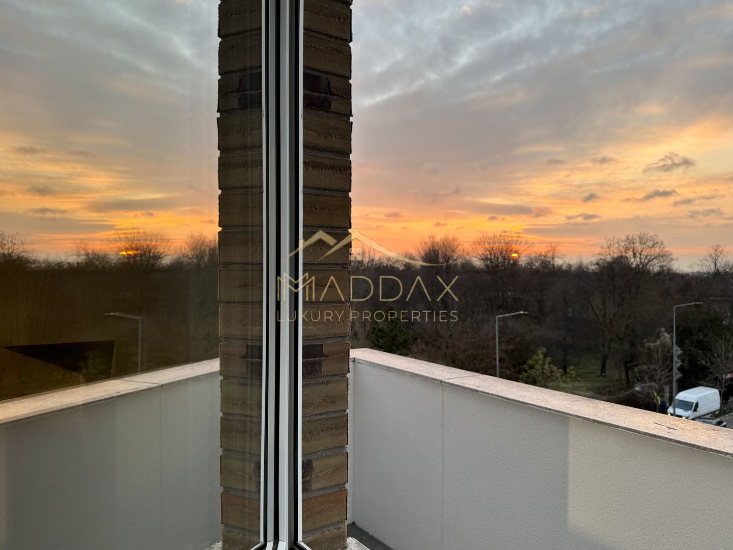 Duplex cu 4 Camere *211mp* / 2 parking / Erou Iancu Nicolae - Poză 21