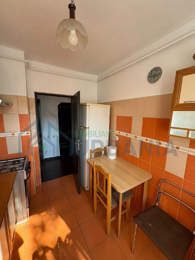 Apartament 3 camere semidecomandat, mobilat, cu centrală proprie, zona Splai Bahlui, Iași - Poză 4