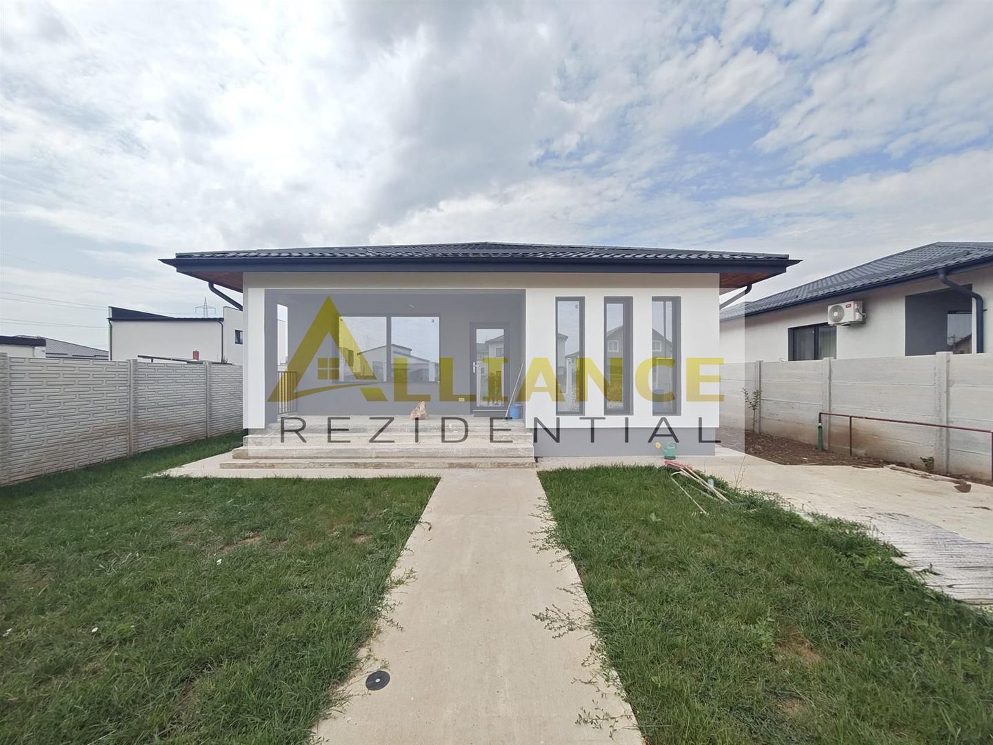 Casa parter  | 3 camere | Teren 350 mp | Incalzire in pardoseala - Poză 1