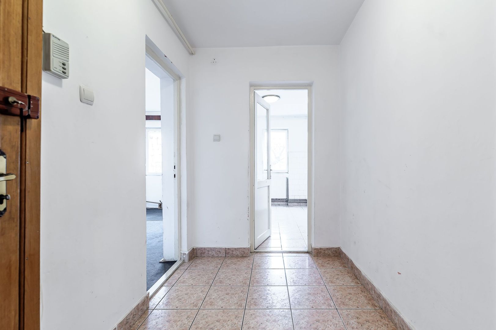 REZERVAT! Spațiu cu acces stradal Calea Iuliu Maniu. - Poză 4