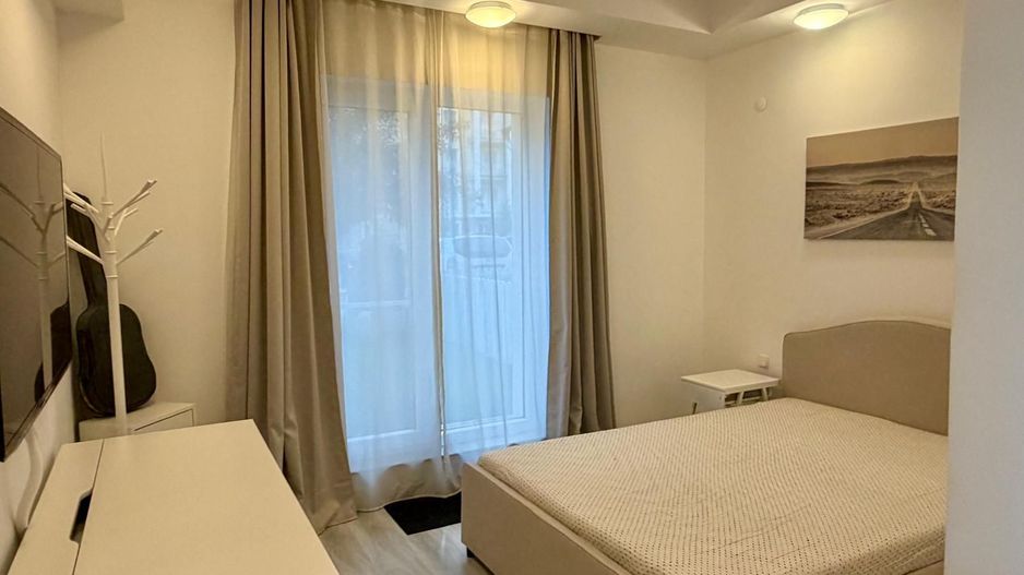 COSMOPOLIS - Apartament cu 3 camere si gradina, mobilat si utilat. - Poză 5