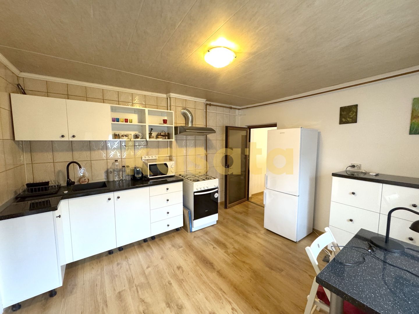 Casa 2 camere cu pivniță și pod în cartierul Bucureștii Noi - Chitila - Poză 5