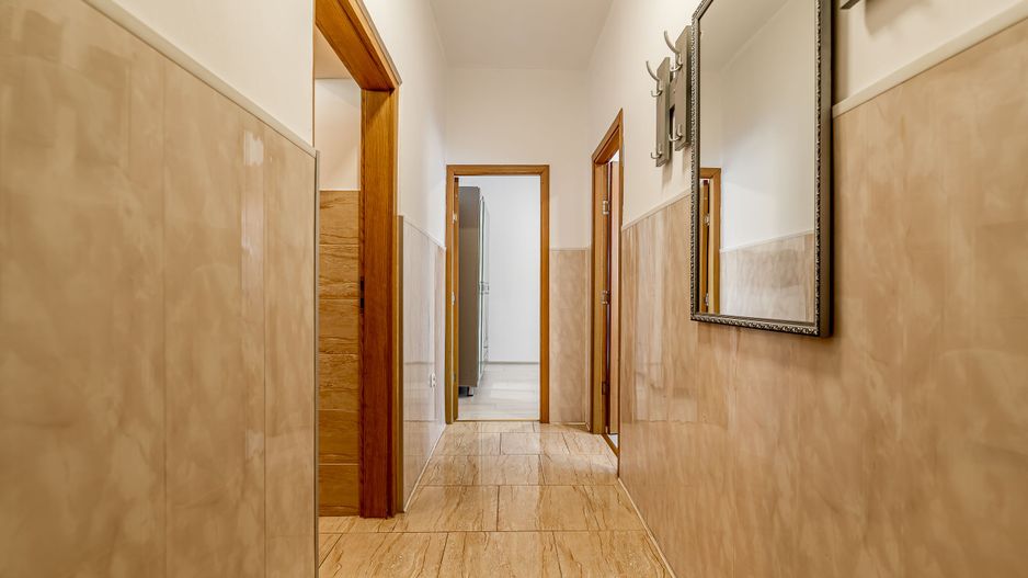 Apartament la cheie cu 2 camere la casa in Parneava Comision 0% - Poză 13