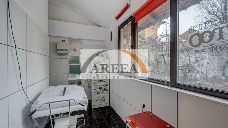 Ultracentral - zona Polona - 3 camere cu dependinte si GARAJ propriu - Poză 23