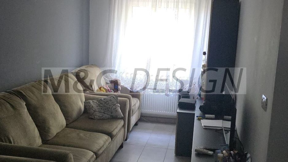 Apartament 3 camere Aradului - Poză 1