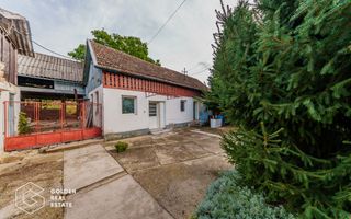 Vila superba, P+E,  Cuvin, 9 camere, 200 mp si teren 1300 mp plus anexa 3 camere - Poză 42