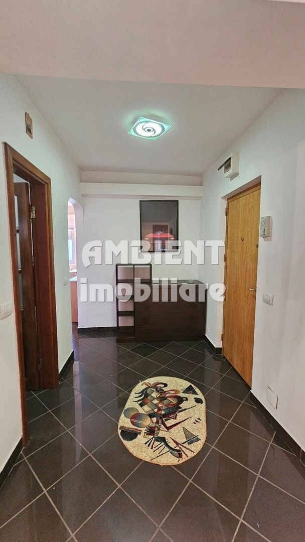 Apartament cu 2 camere, etaj 1, mobilat partial, zona GARĂ; - Poză 12