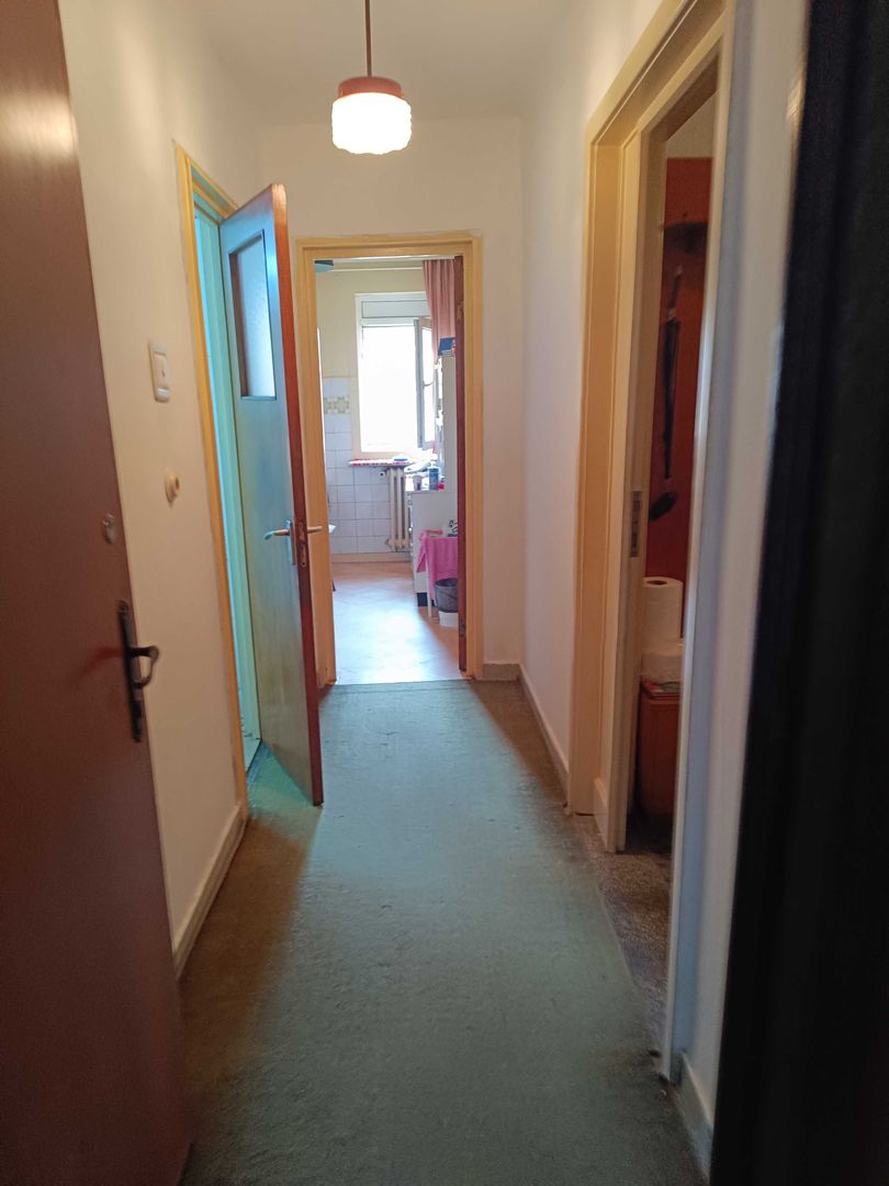 Apartament 2 camere de vanzare - Poză 8