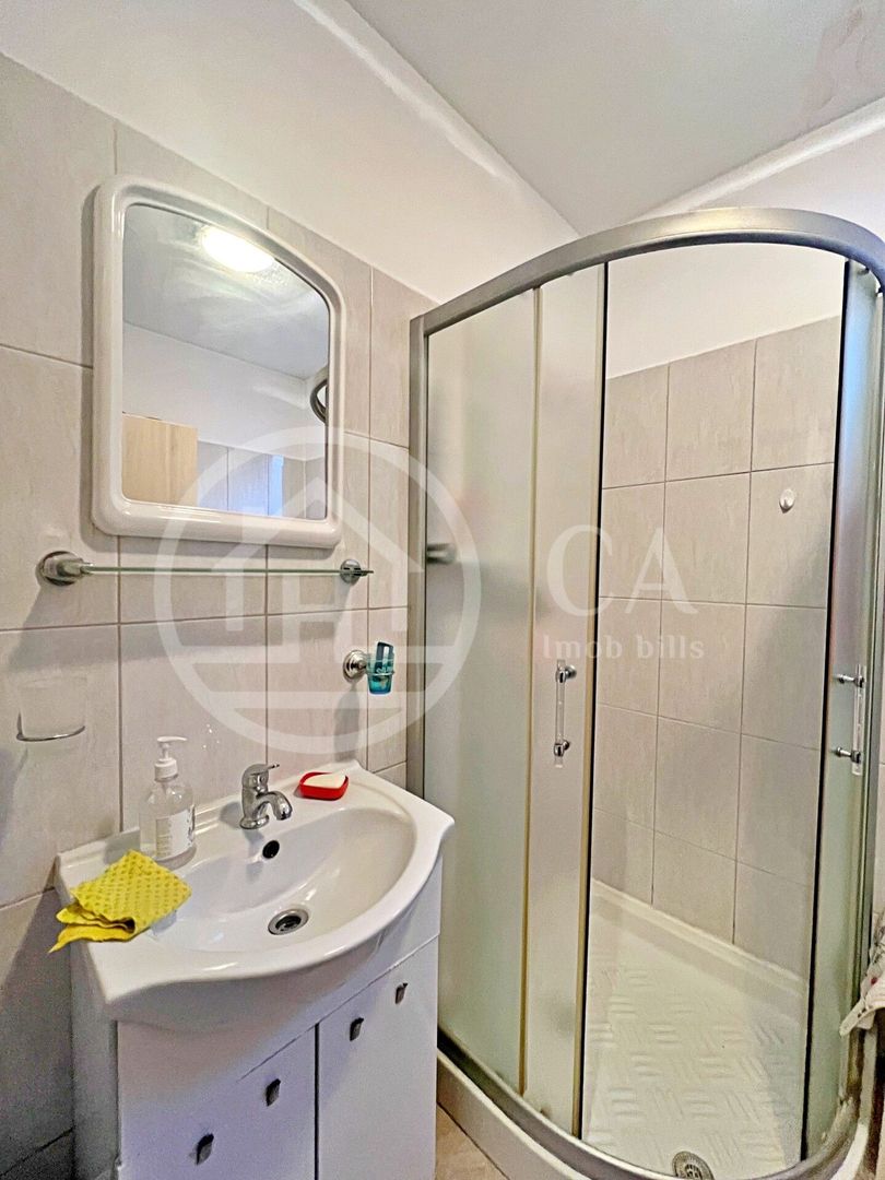 Apartament cu 2 camere de vânzare la curte comuna ultracentral, Oradea - Poză 6