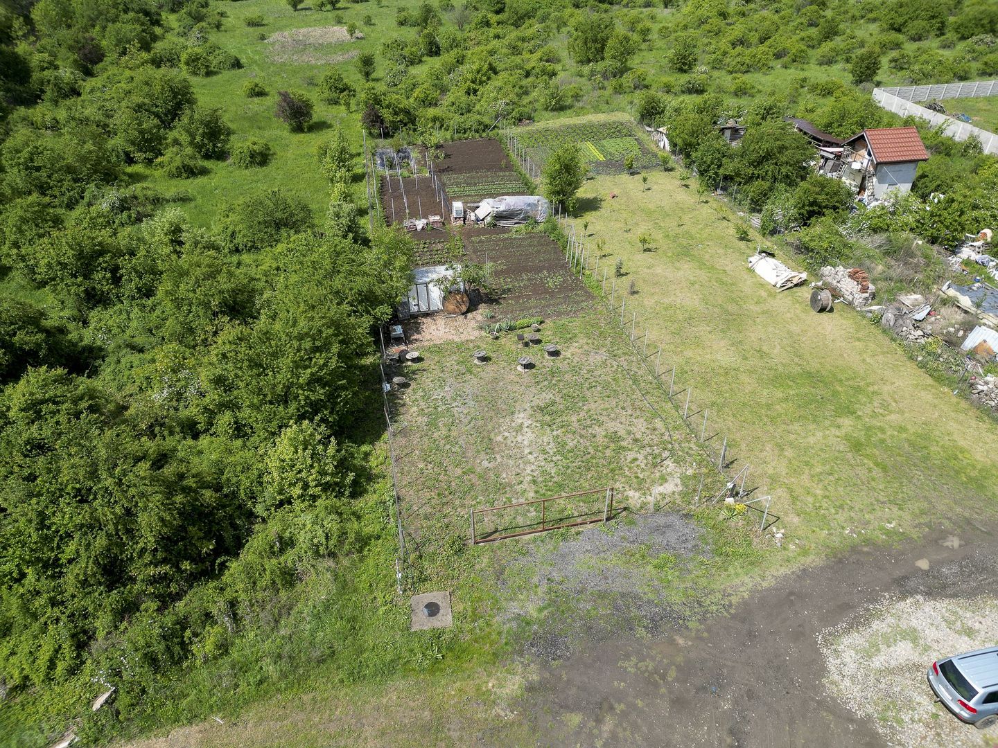 Teren intravilan în Grădiște, 906 mp - Poză 2